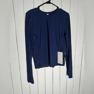 Lululemon size 10 shirt